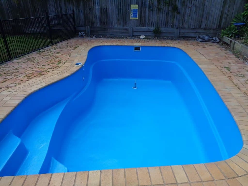 Freeform pool resurface  -  Ormeau